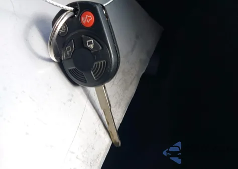 2015 Ford Focus Se z USA, uszkodzony, nr VIN 1FADP3F28FL280397